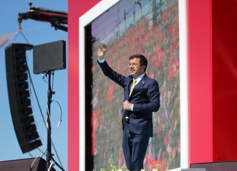 Cumhur İttifakı mitinginde Zeybekci’den çarpıcı mesajlar