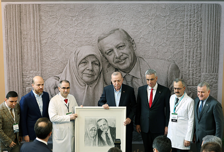 Başkan Recep Tayyip Erdoğan: Bizim siyasi polemikle içi boş tartışmalarda işimiz yok. Bizim gündemimizde Türkiye var