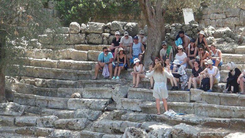 Gökova Körfezi’nin nazar boncuğu: Kleopatra Adasına ziyaretçi akını