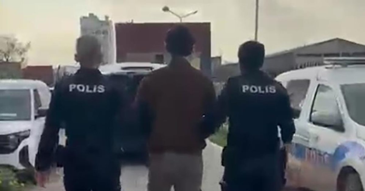 Hem kamu görevlisini öldürmüş hem bekçilere ateş açmıştı: İzmir Bayraklı'da yakalandı