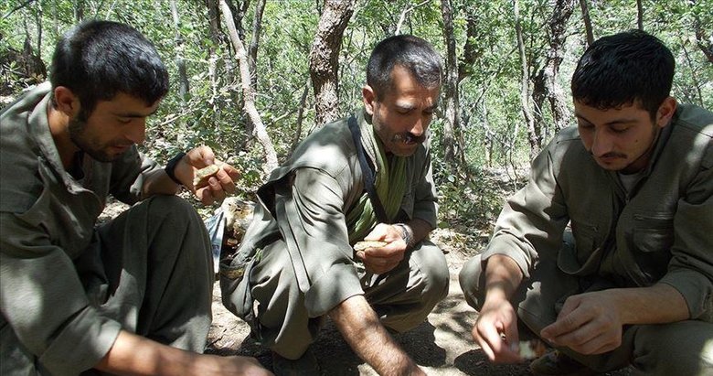 Metropollerde saldırı yapmak üzere eğitilen PKK’lı 4 terörist yakalandı