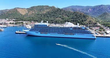 Marmaris’e Seven Seas Splendor kruvaziyeriyle 655 turist geldi