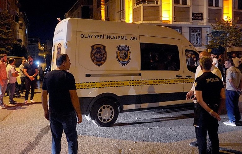 Annesinin canına kıyıp kaçmıştı! Sakarya’da yakalandı! Elimdeki silahı görünce...