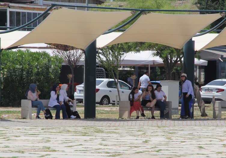 İzmir’de 77 yıllık sıcaklık rekorunun kırılması bekleniyor