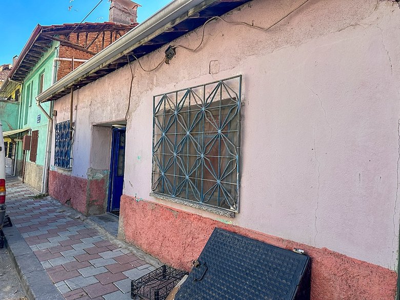 Oğlu tarafından bıçaklanan baba hayatını kaybetti