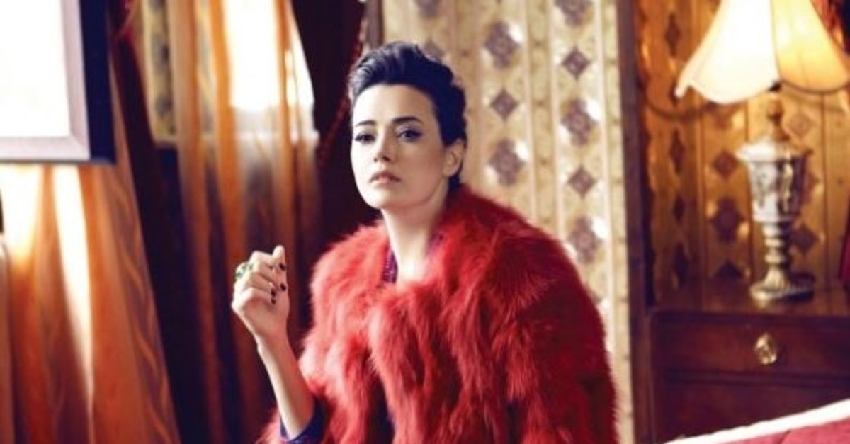 kurtlar vadisi dizisinin elif i ozgu