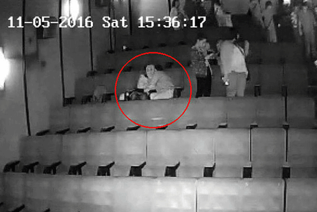 Öğrencisiyle ilişkisi ortaya çıktı, eşi boşadı