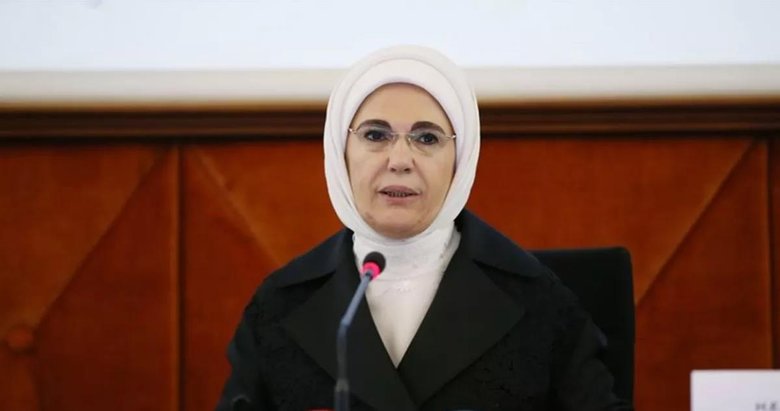 Emine Erdoğan’dan Kahramanmaraş paylaşımı: Deprem haberleriyle yüreğimize ateş düştü!