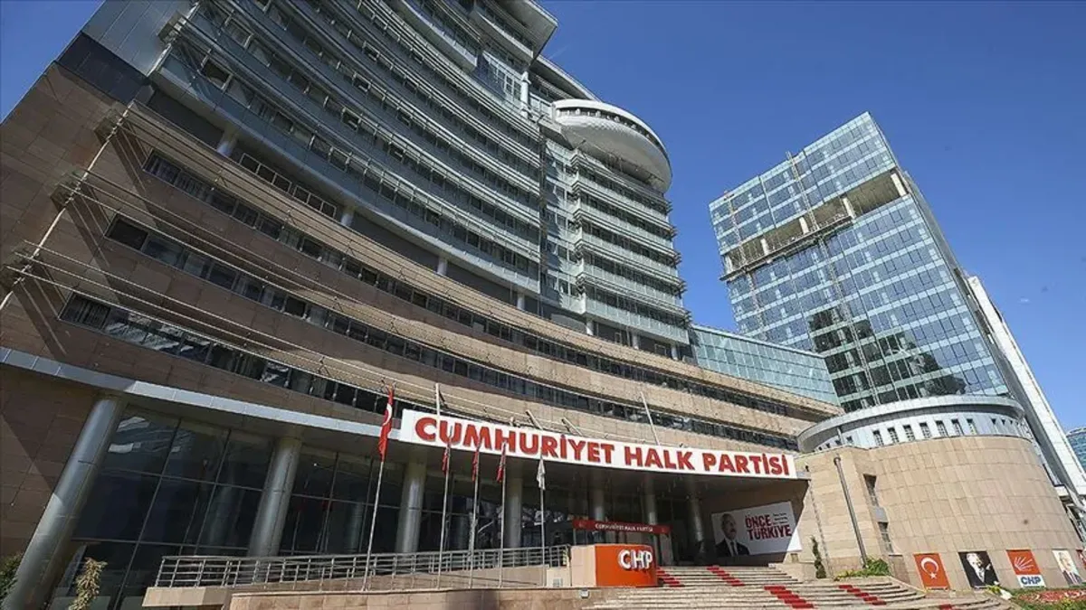 CHP temizlik için toplanıyor! Hangi isimler gidecek?