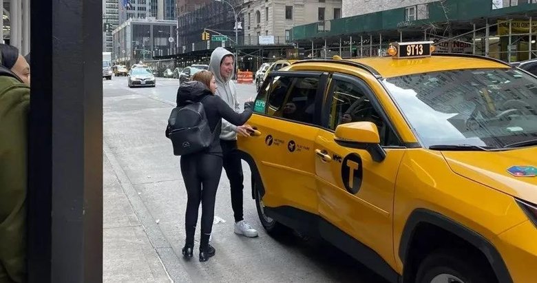 Kan donduran gülümseme! Canavar anne Eylem Tok ve katil oğlu Timur Cihantimur ABD’de görüntülendi!