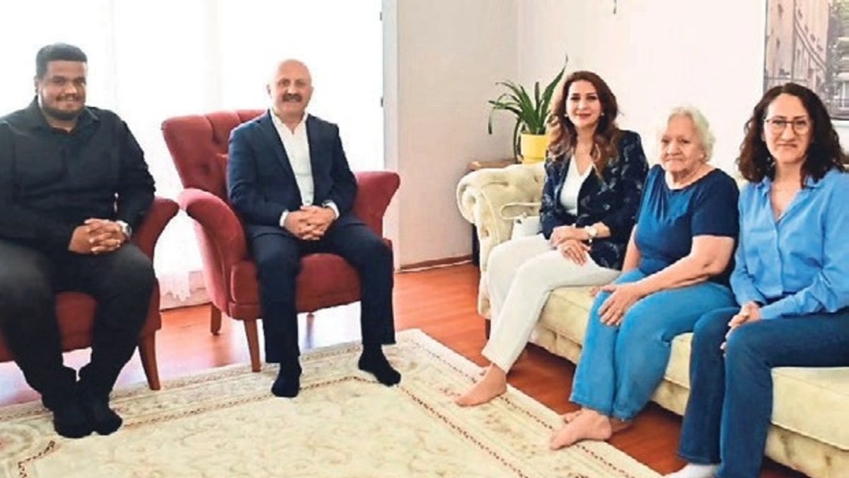 Şehit ailelerine vefa ziyareti
