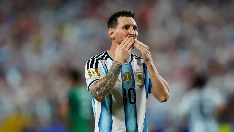 lionel-messi-milli-takim-kariyerine-veda-etti-1788251548093.png
