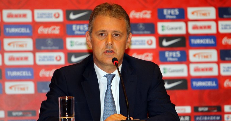 Özgener’e büyük onur