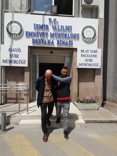 İzmir’de bir arsa dolandırıcılığı daha! Sahte kimlikle 12 milyona arsa sattı ikinci işinde yakalandı