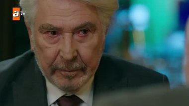 Holding’in yeni fragmanı yayınlandı
