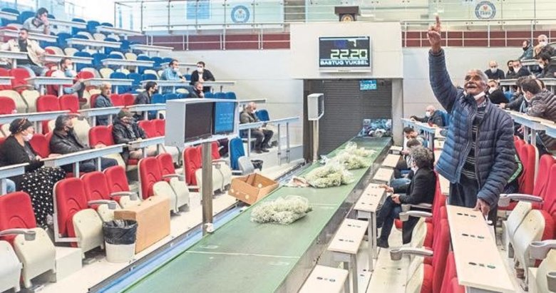 Mezatta kıran kırana rekabet