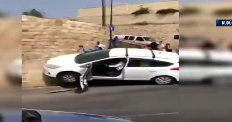 İşte İsrail’in vahşetinin en net görüntüsü! İnsanların üzerine araçlarını sürdüler