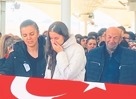 Şehitler son yolculuğuna uğurlandı