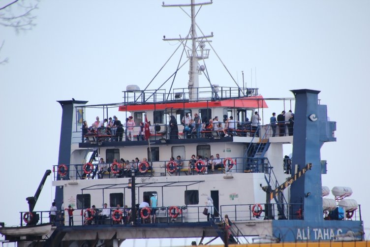 Avşa Adası’nda bayram yoğunluğu