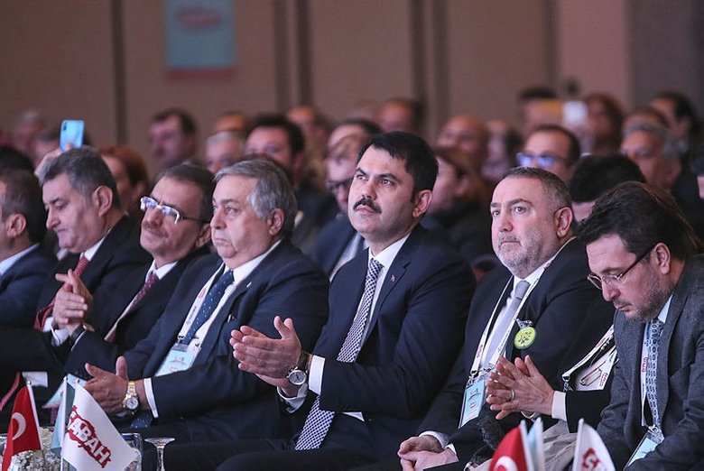 Bakan Murat Kurum’dan Türkiye 2023 Zirvesi’nde kritik açıklamalar: Türkiye ’Şehirler Süper Ligi’nde yer almalı