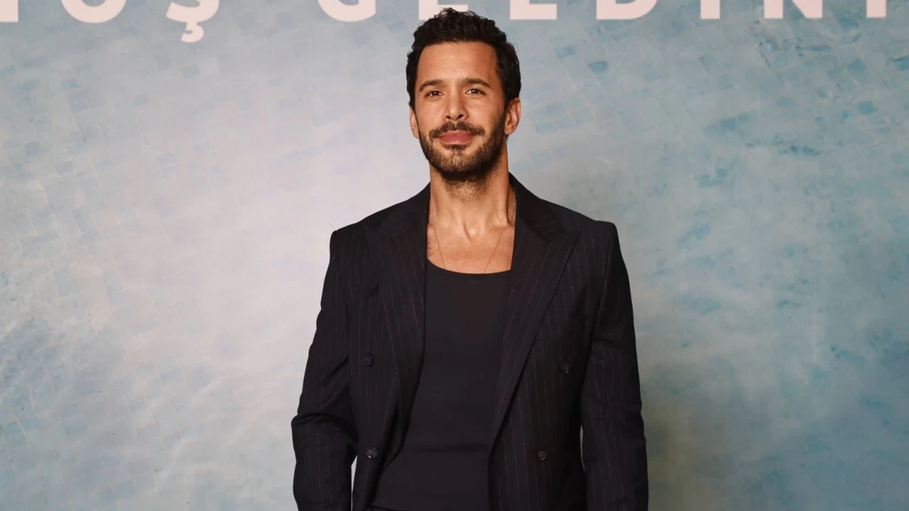 Binlerce hayat kurtarmış! Herkesi şoke etti: Başarılı oyuncu ünlü olmadan önce ne iş yapıyordu?