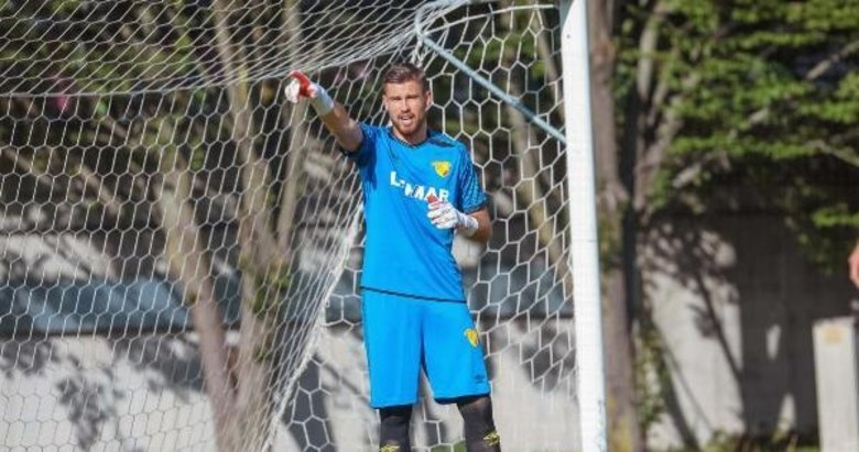 Göztepe’nin kalesi Lis ile güvende! Ligin en az gol yiyen kalecisi konumunda