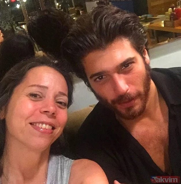 Mustafa Sandal’ın annesini ilk kez görenler ablası sandı