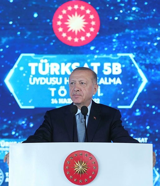 2023’te uzayda 10 uydumuz olacak