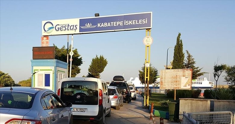 Gökçeada ve Bozcaada hattına 17 ek feribot sefer