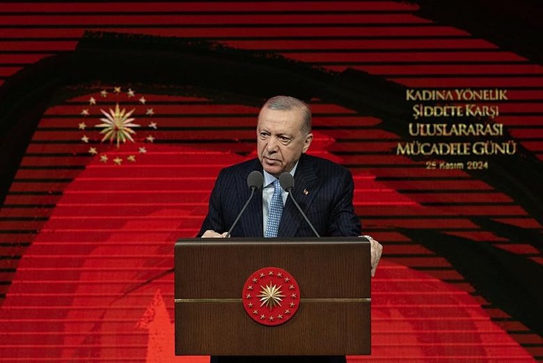 Başkan Erdoğan: Kadına şiddet insanlığa ihanettir