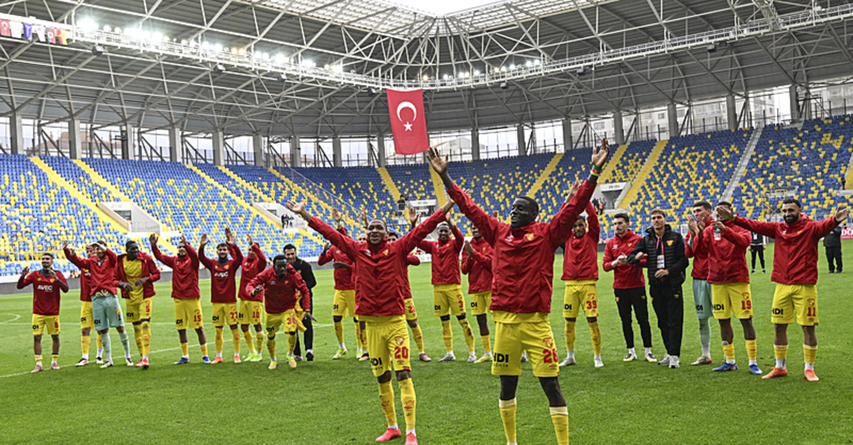 Göztepe'de taktik savaşı