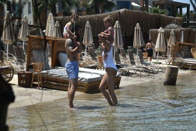 Göztepe futbolcusu Alpaslan Öztürk ve eşi Ebru Şancı bu görüntüyle sosyal medyayı salladı