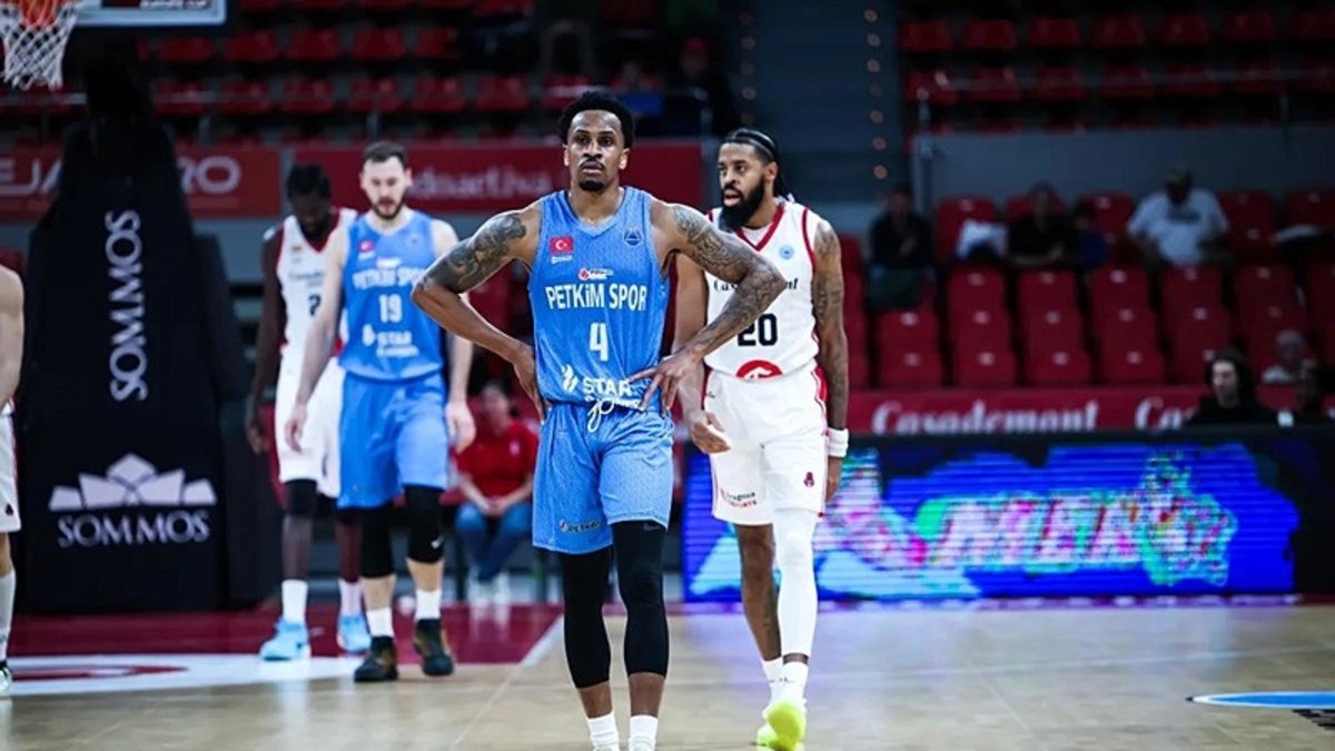 Basketbolda düğüm son hafta çözülecek