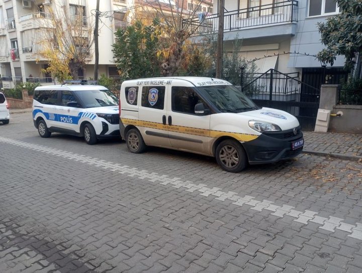 Manisa’da çıkan yangında bir hemşire hayatını kaybetti