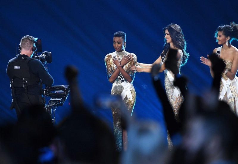 Miss Universe 2019 belli oldu! İşte kainat güzeli...