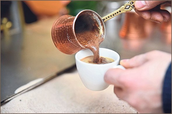 Alışveriş bahane kumda kahve sahane