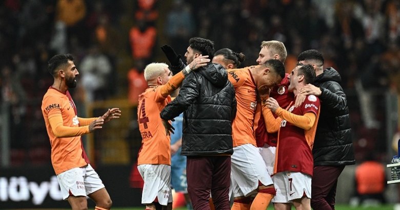 Son dakika: Galatasaray sahasında Antalyaspor’u 2-1 mağlup etti