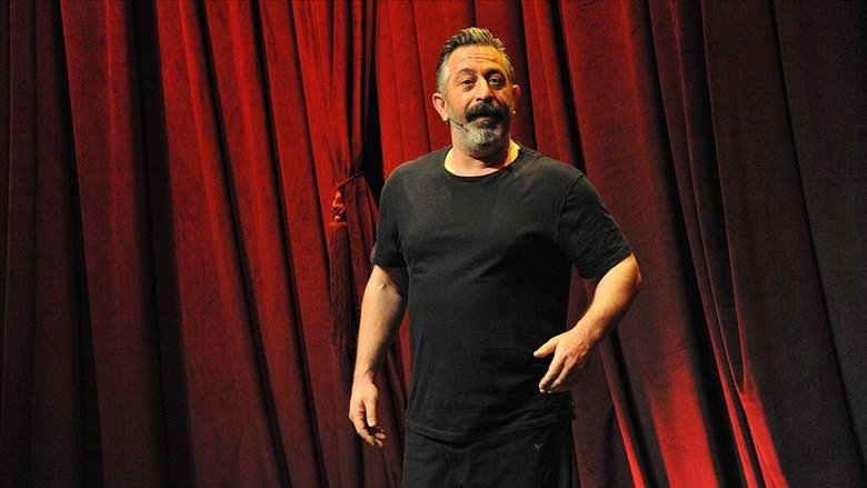 Ünlüler 2025 için kutlama mesajları paylaştı: Mutlulukların paylaşıldığı bir yıl olsun