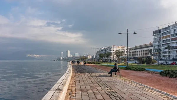 izmir-hava-durumu-7-ekim-carsamba-izmirde-hafta-sonuna-dikkat-1791348253540.png