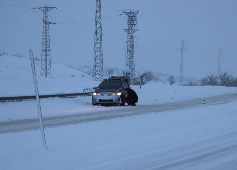 Denizli’de yoğun kar yağışı! O araçların geçişine izin verilmiyor