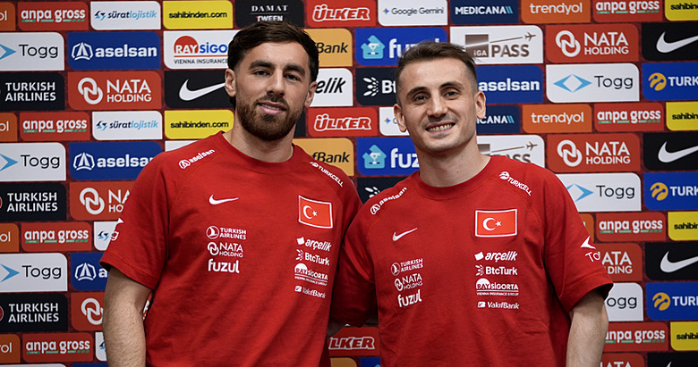 Orkun Kökçü ve Kerem Aktürkoğlu’ndan Dünya Kupası mesajı: En güzel hikayeyi yazmak istiyoruz