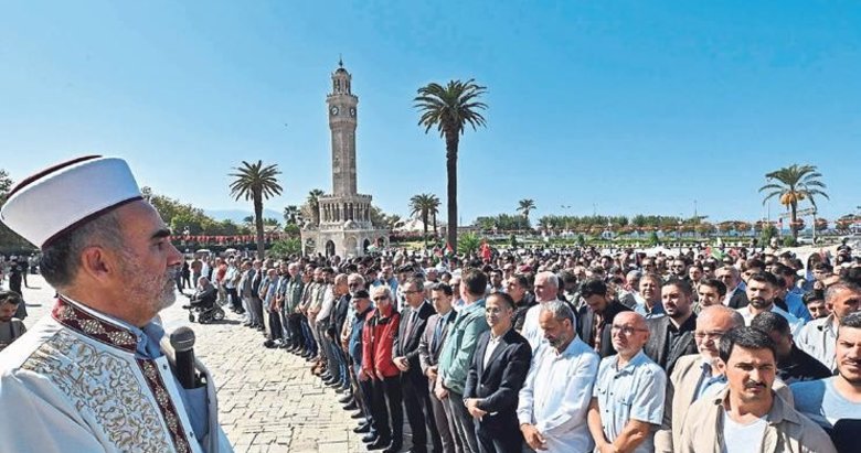 Konak Meydanı’nda Filistin’e destek