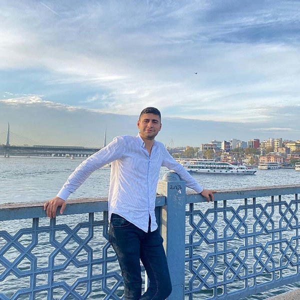 Yüksek kar vaadiyle hayvan toplayıp besicileri dolandırdı