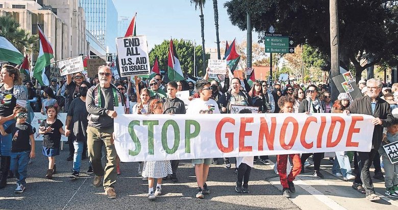 Filistin’e özgürlük için dünya ayaklandı