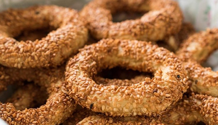 Kandil simdi nasıl yapılır? Mahlepli mahlepsiz kandil simidi tarifi...