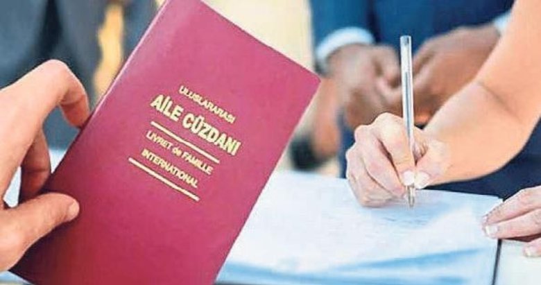 Polis ekipleri sahte evlilik çetesini çökertti! 10’u nikah memuru 30 kişiye gözaltı