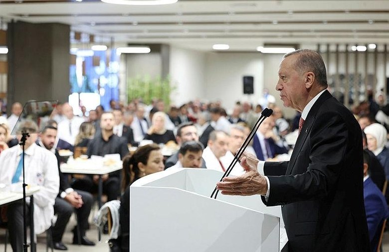 Sağlıkçılarla iftar programında Başkan Erdoğan’dan önemli açıklamalar