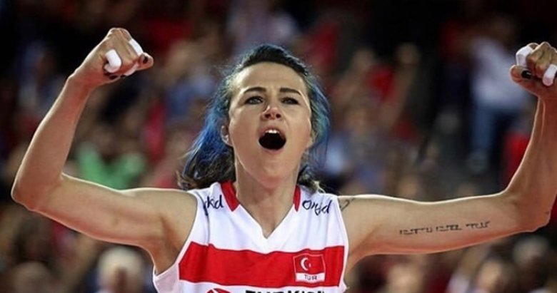 Salonların Mavi Şimşek’i