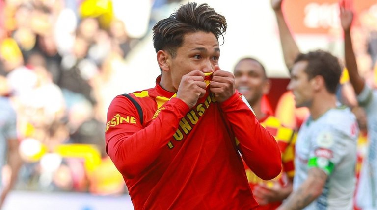 Sola Matheus Göztepe’nin transfer listesine girdi