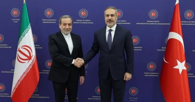 Bakan Fidan, İranlı mevkidaşı Arakçi ile görüştü